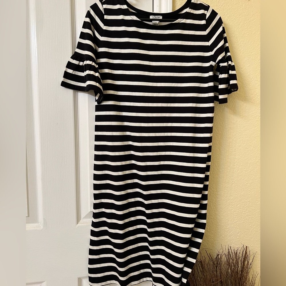 Stripped dress size XXS.